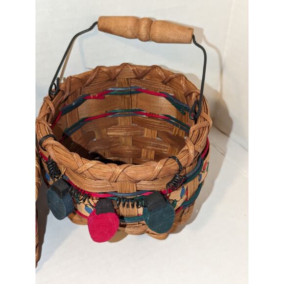 26" Wrought Iron Stand 4 Baskets Christmas Hand Woven Tree - Picture 11 of 12